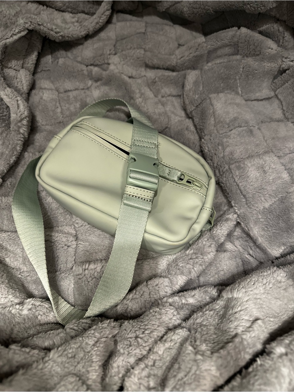 Mint Green Faux Leather Belt Bag - Picture 2 of 10